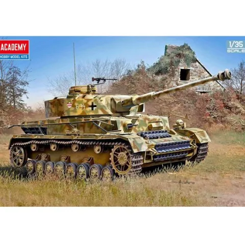 Academy Panzer IV Type H Late Production/J Type 1/35 Scale Model Kit