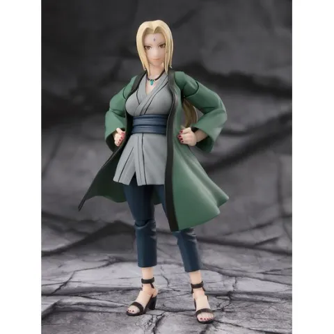 Bandai Naruto S.H.Figuarts Tsunade -The Legendary Medical Ninja- Action Figure