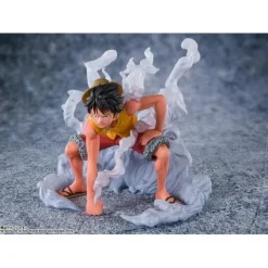 Bandai One Piece FiguartsZERO Monkey D. Luffy Paramount War Figure