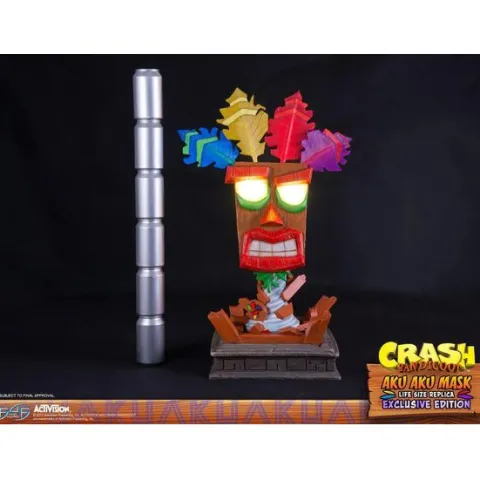 First 4 Figures Crash Bandicoot Aku Aku Mask Exclusive Edition 25" Resin Statue