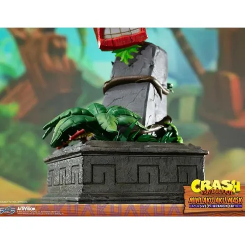 First 4 Figures Crash Bandicoot Mini Aku Aku Mask Exclusive Companion Edition 16" Resin Statue